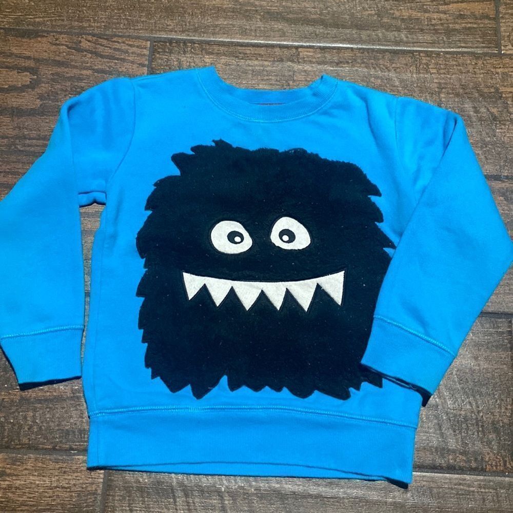 365 Kids From Garanimals  Blue Boys Sweater Size 5
